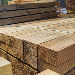 Larch Sawn Post Green