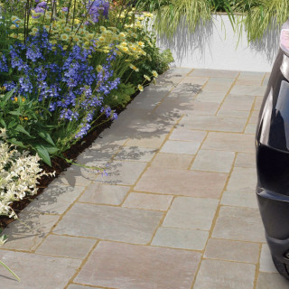 Global Stone Old Rectory Sunset Blend Sandstone Cobbles Project Pack 10.71m²