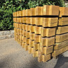 V-Notched Posts Green